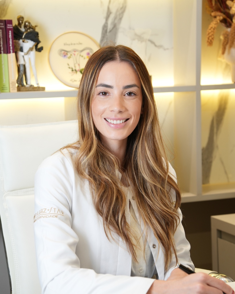 Dra. Isabelle Malagoli, ginecologista e obstetra em Alphaville